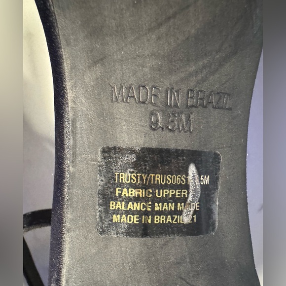 Steve Madden Chic Satin Bow 4” high Heels Women Size 9.5 - Picture 10 of 10